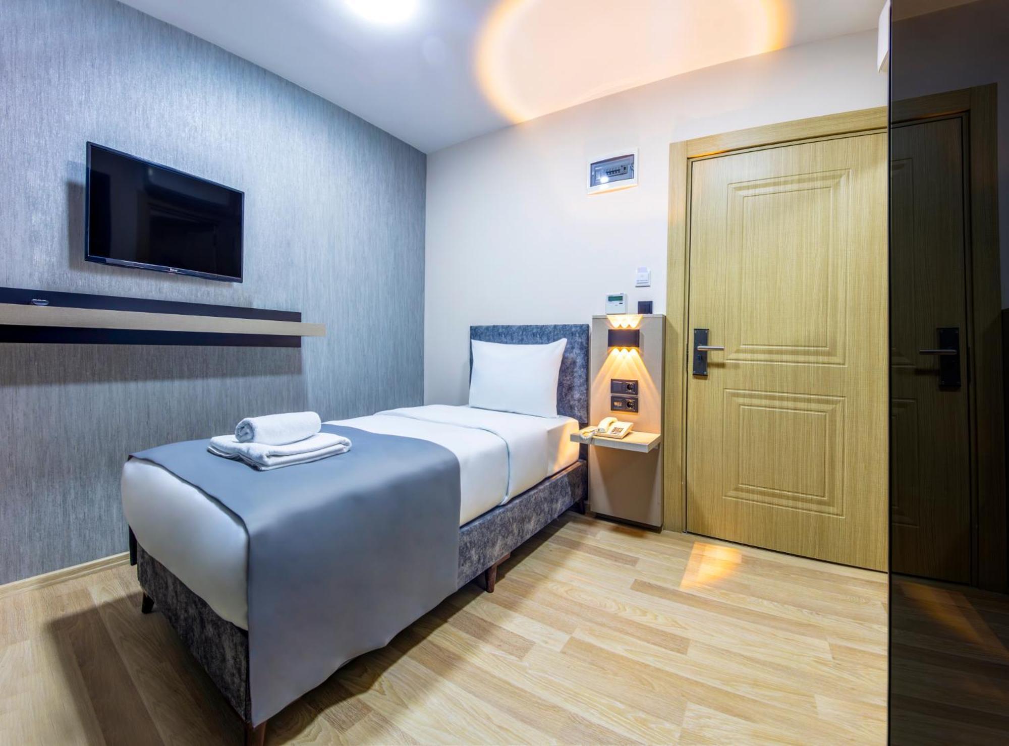 The Business Class Hotel Istanbul Room photo